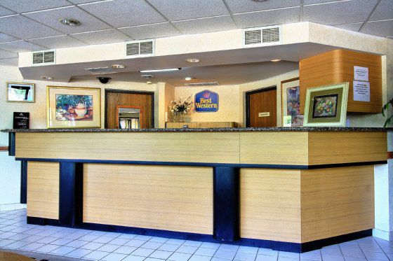 Days & By Wyndham Mi 3* Madison Heights