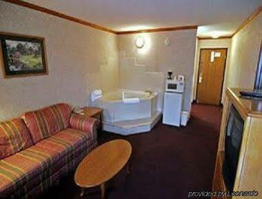 Days & By Wyndham Mi Hotel 3*